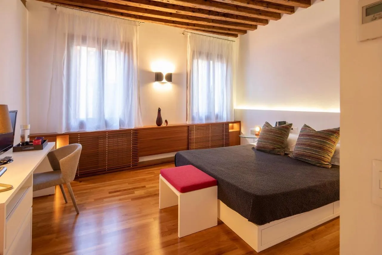 Apartment Ca' Della Scimmia - Rialto Bridge, Venice Italy