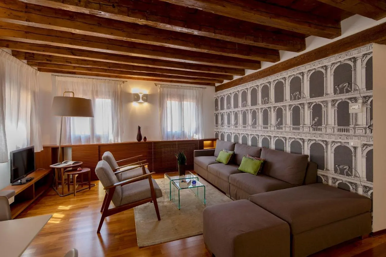 Ca' della Scimmia-The Welcomist in Venezia