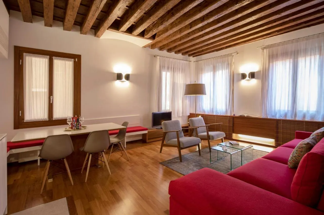 Ca' della Scimmia-The Welcomist in Venezia